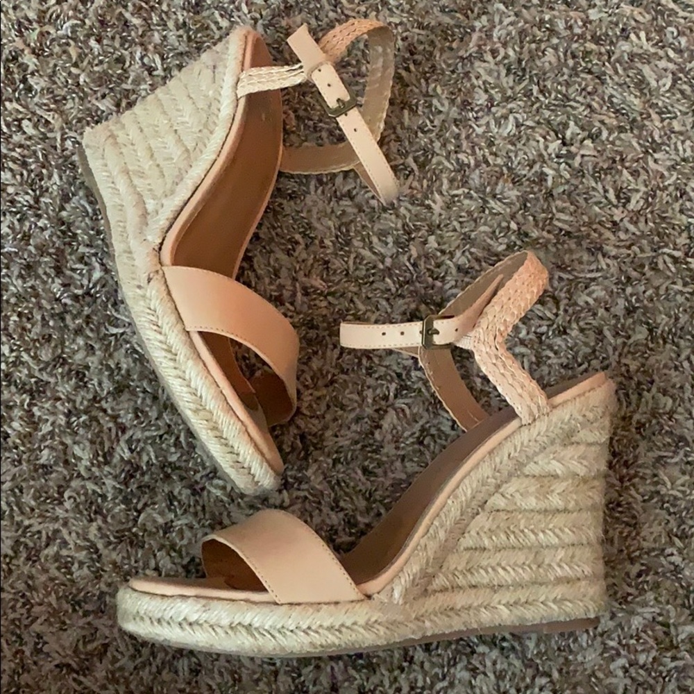 Cute Wedges - Picture 3 of 7